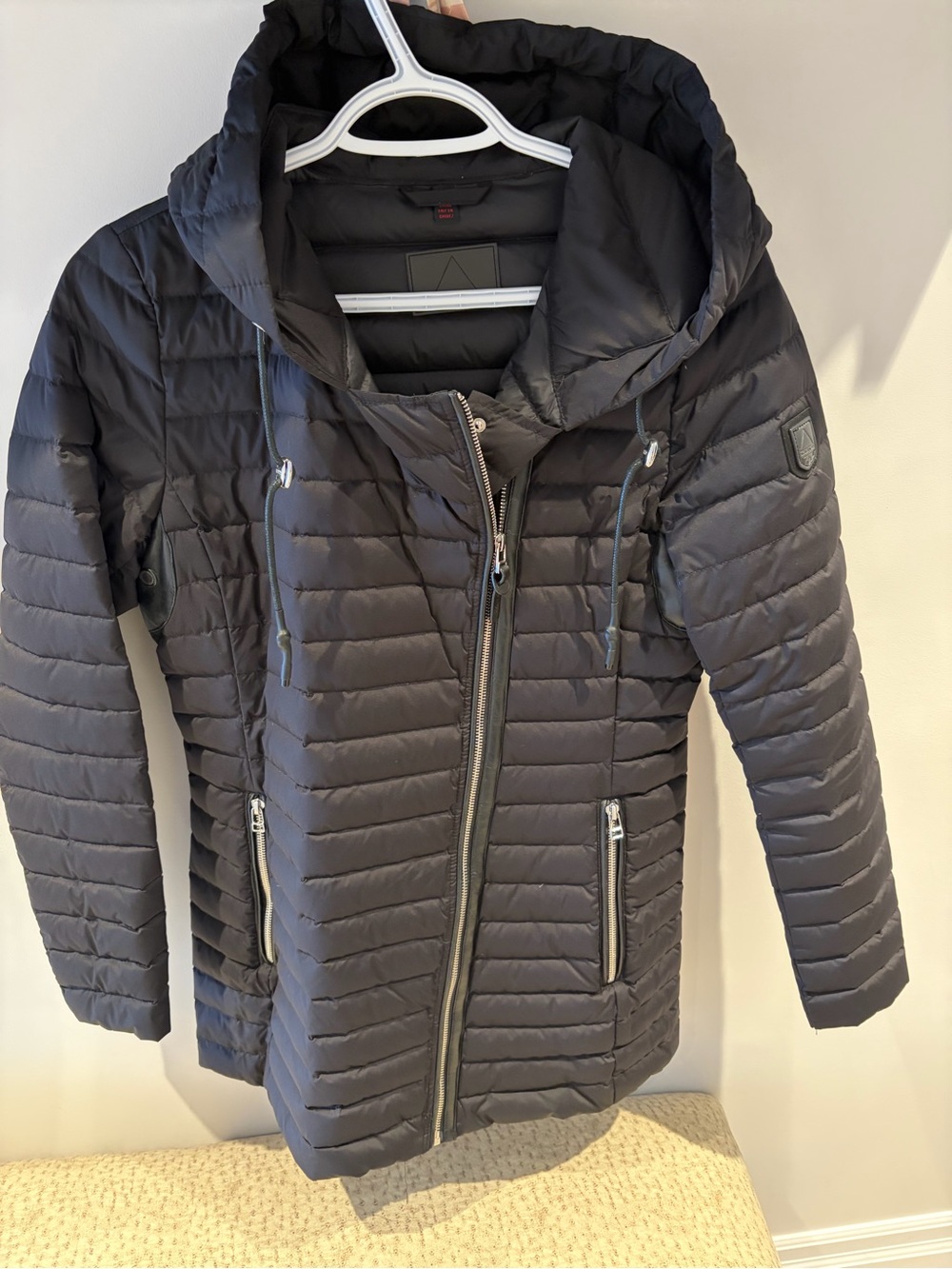 Atilier Noir by Rudsak women’s Puffer Jacket with Hood - Black